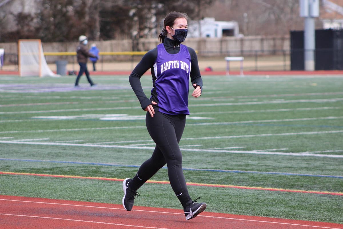 Girls Track 1 31 - emel (2)